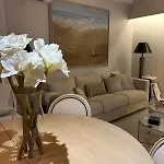 Daire Stunning 3-room With Panoramic Views Over Cannes