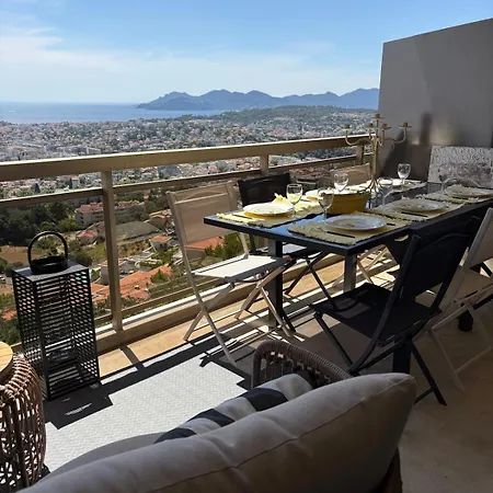 Stunning 3-room With Panoramic Views Over Cannes Apartamento *