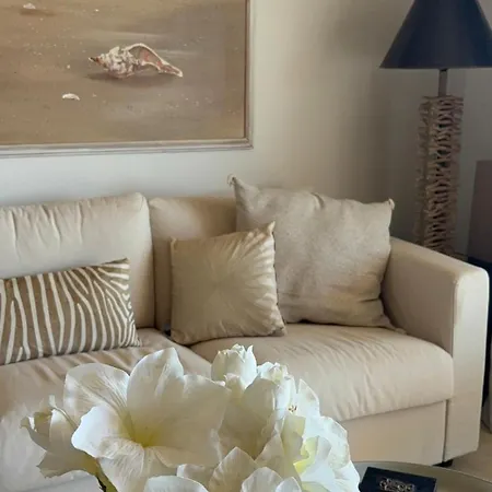 Stunning 3-room With Panoramic Views Over Cannes Apartamento Le Cannet