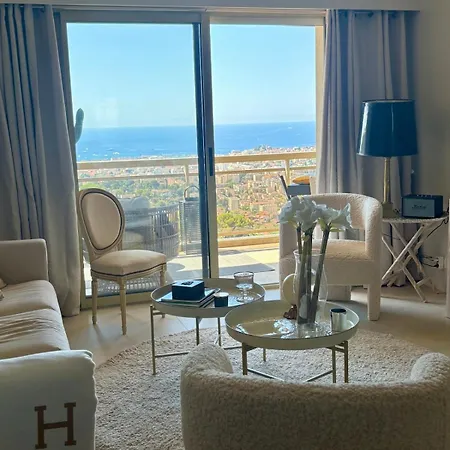 Stunning 3-room With Panoramic Views Over Cannes Le Cannet