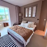 Stunning 3-room With Panoramic Views Over Cannes Le Cannet