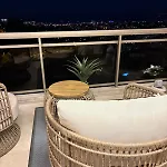 Stunning 3-room With Panoramic Views Over Cannes *