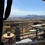 Appartamento Stunning 3-room With Panoramic Views Over Cannes