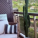 Stunning 3-room With Panoramic Views Over Cannes