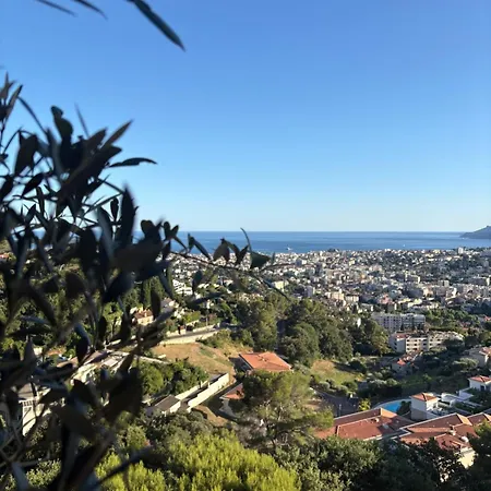 Stunning 3-room With Panoramic Views Over Cannes Apartman
